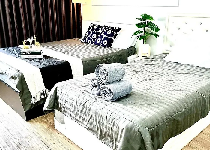 Apartment Impact Arena Twin Beds By Goodroom24